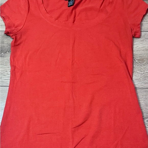 Carole Little Scoop Neck Pima Cotton Tee - Picture 5 of 10
